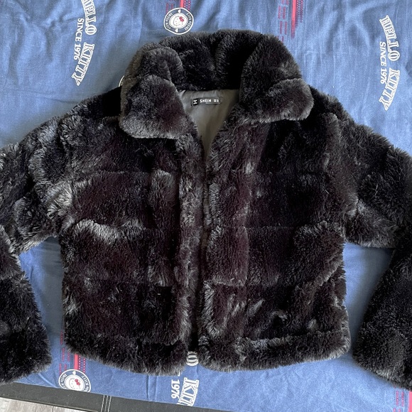 SHEIN solid open front fuzzy jacket - Picture 1 of 6